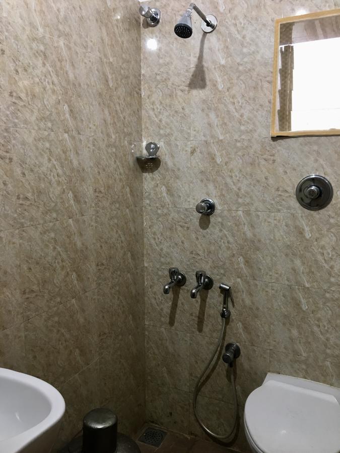 Hotel Subashini International Chennai Ngoại thất bức ảnh