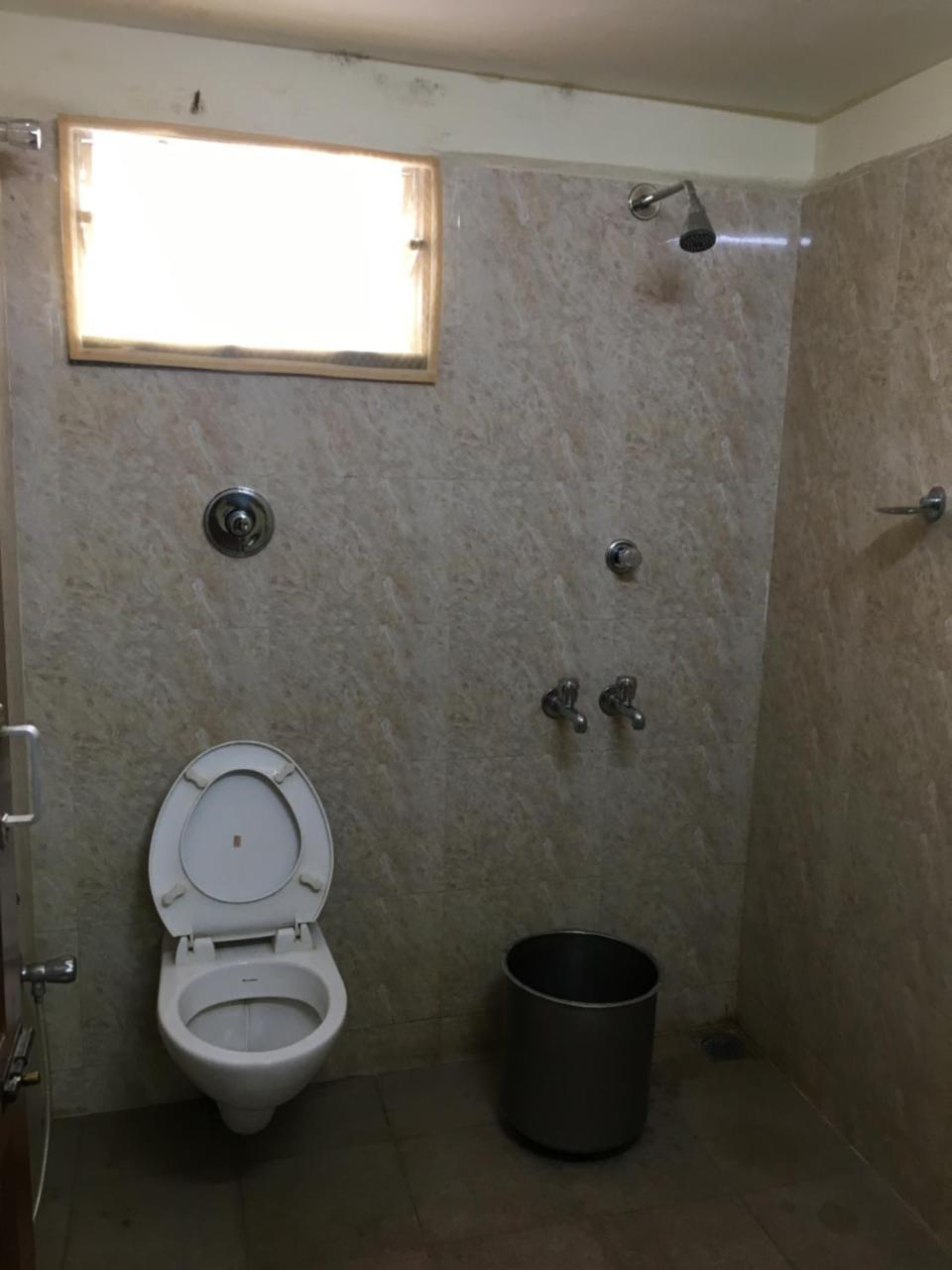 Hotel Subashini International Chennai Ngoại thất bức ảnh